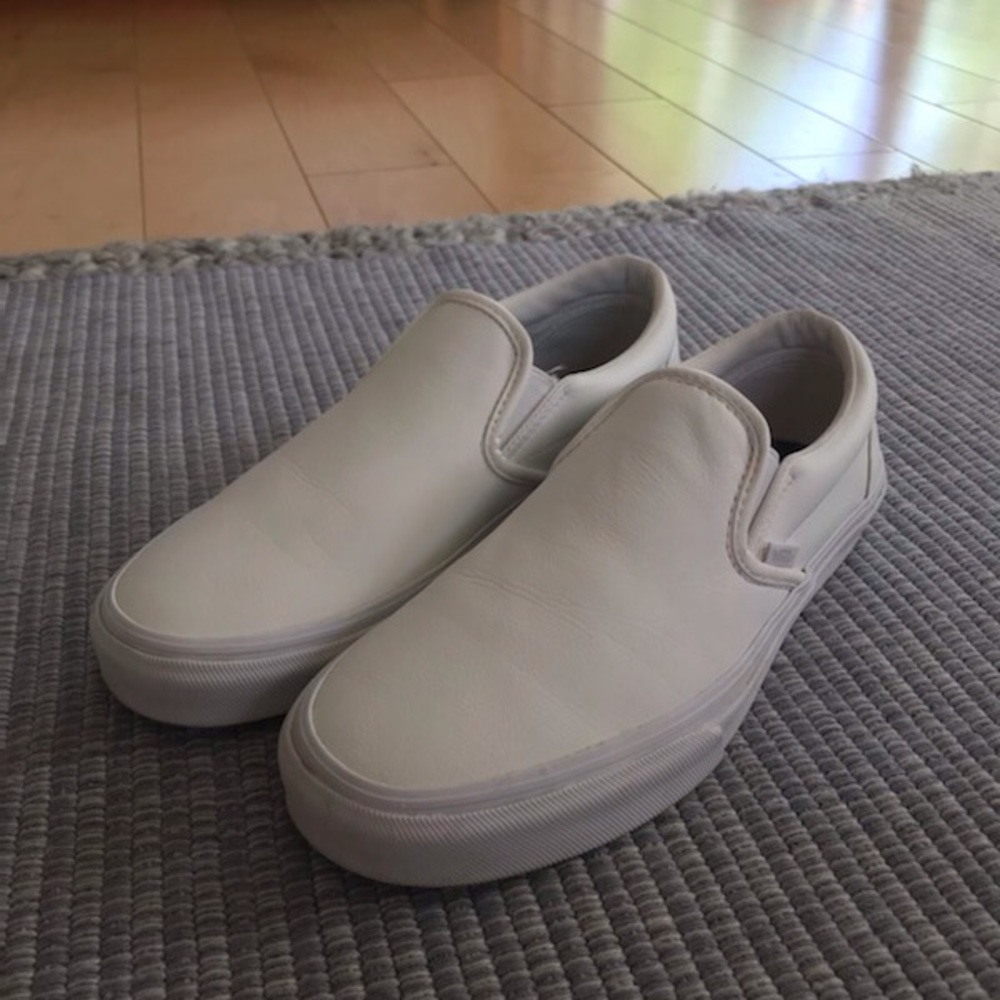 Vans White Leather Slip On’s
